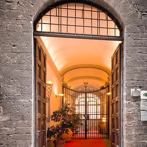 Torre Guelfa Palazzo Acciaiuoli 4*, Florens Italien